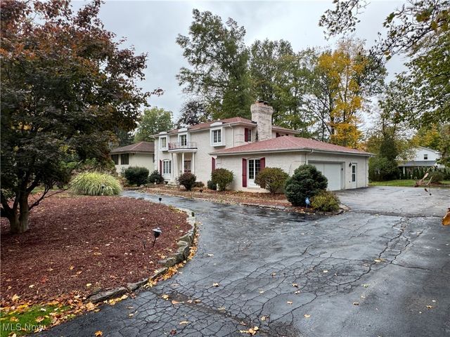 5594 Engleton Lane, Liberty, OH 44420