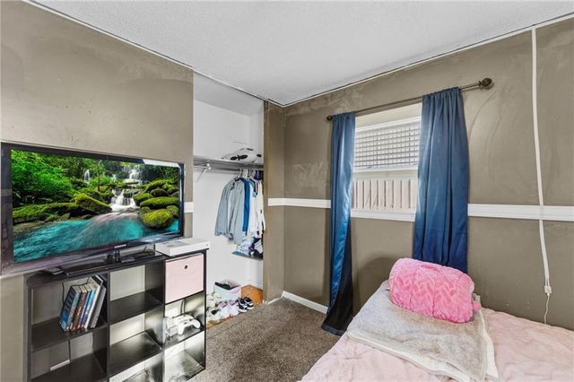 829 N Choctaw Avenue, Independence, MO 64056