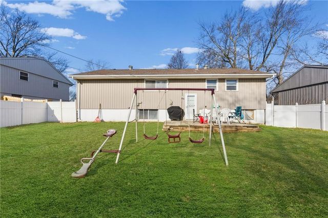 829 N Choctaw Avenue, Independence, MO 64056