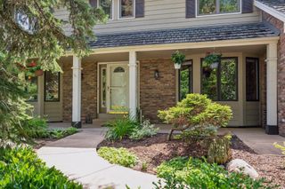 13525 Oak Hill Court, Eden Prairie, MN 55346