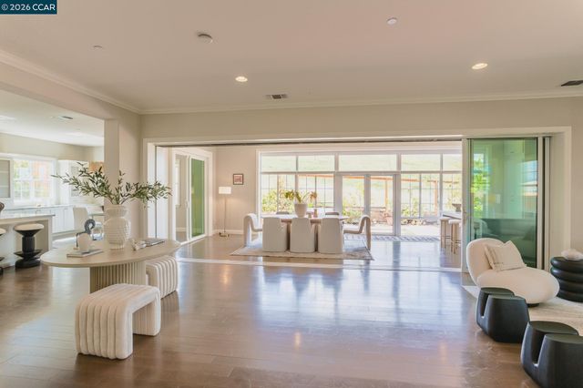 2071 Drysdale St, Danville, CA 94506