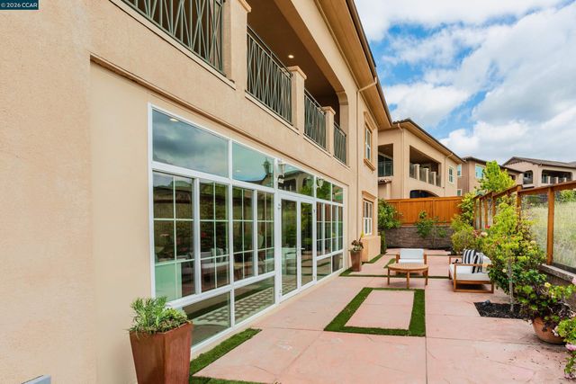 2071 Drysdale St, Danville, CA 94506