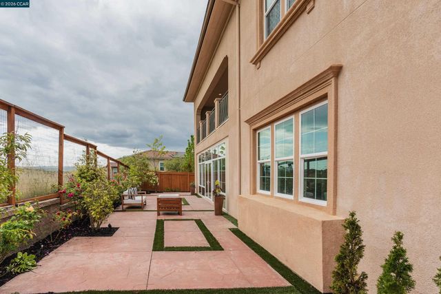 2071 Drysdale St, Danville, CA 94506
