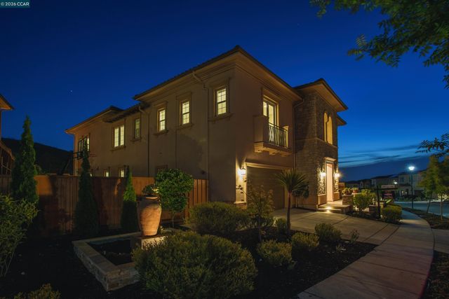 2071 Drysdale St, Danville, CA 94506