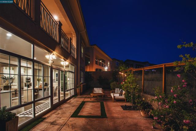 2071 Drysdale St, Danville, CA 94506