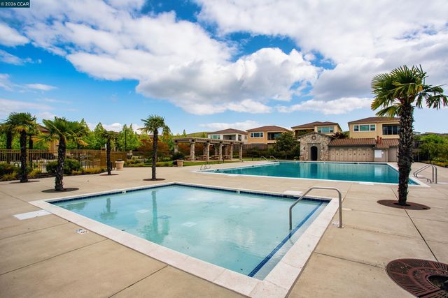 2071 Drysdale St, Danville, CA 94506