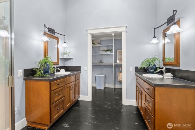 11715 Scott Creek Drive SW, Olympia, WA 98512
