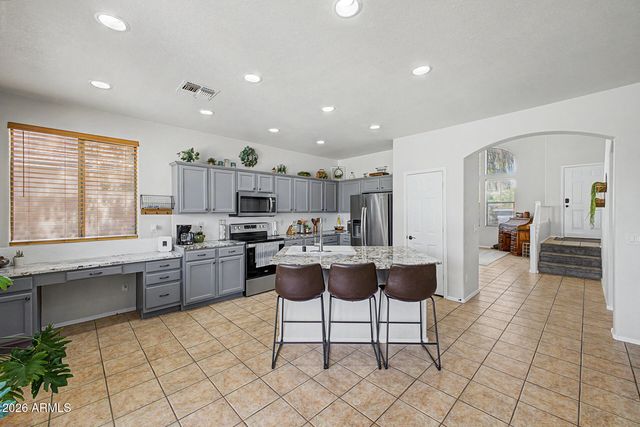 13355 W MAUNA LOA Lane, Surprise, AZ 85379