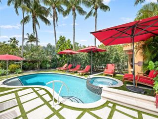 3001 Bayview Dr, Fort Lauderdale, FL 33306