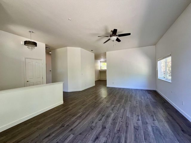 500 Silkwood Dr, Auburn, CA 95603