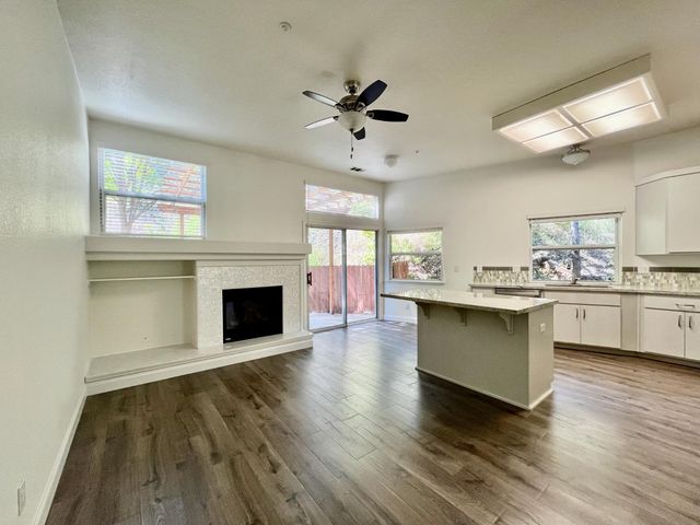 500 Silkwood Dr, Auburn, CA 95603