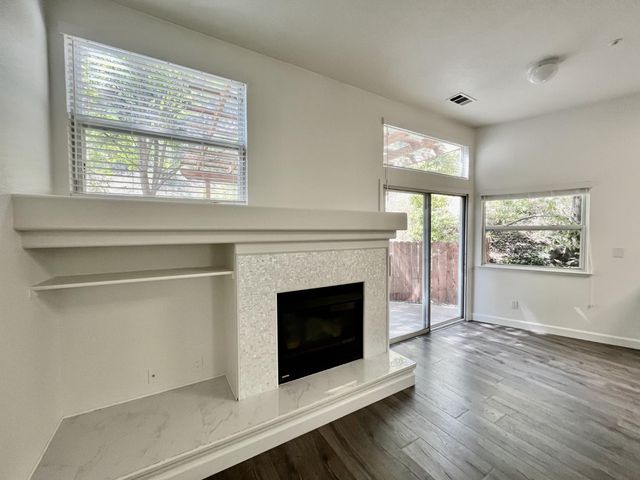 500 Silkwood Dr, Auburn, CA 95603