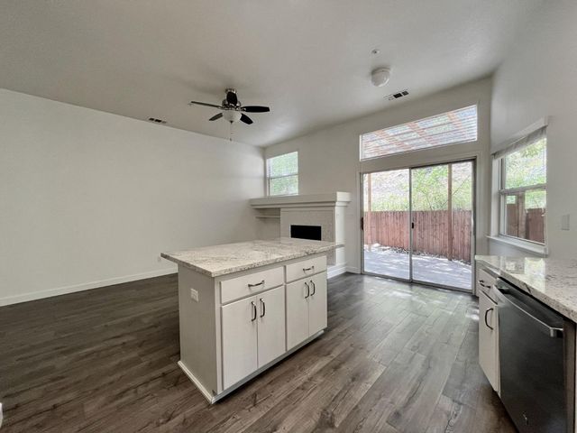 500 Silkwood Dr, Auburn, CA 95603
