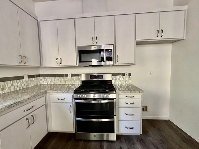 500 Silkwood Dr, Auburn, CA 95603