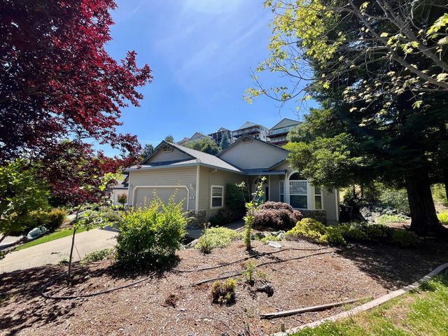 500 Silkwood Dr, Auburn, CA 95603