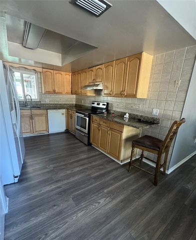 1702 HICKORYWOOD LANE, Orlando, FL 32818