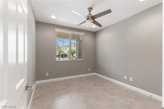 2462 Sylvan Hymn Street, Henderson, NV 89044