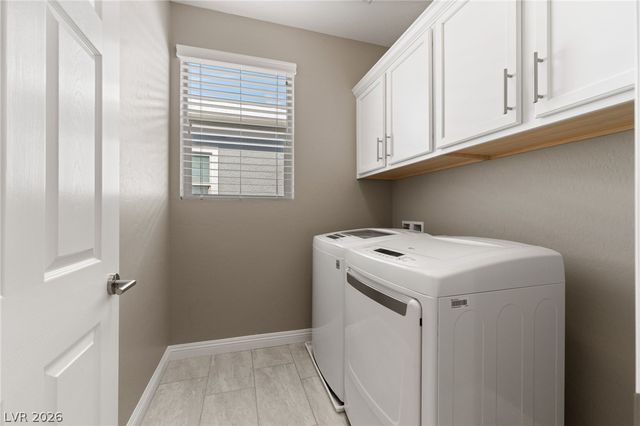 2462 Sylvan Hymn Street, Henderson, NV 89044