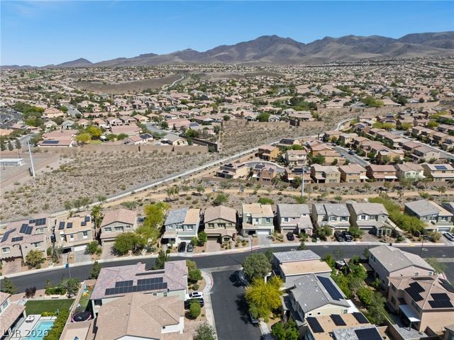 2462 Sylvan Hymn Street, Henderson, NV 89044