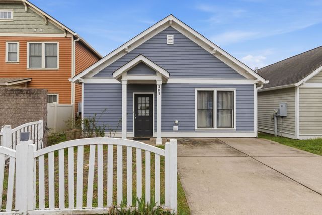 303 Crows Nest Aly, Nolensville, TN 37135