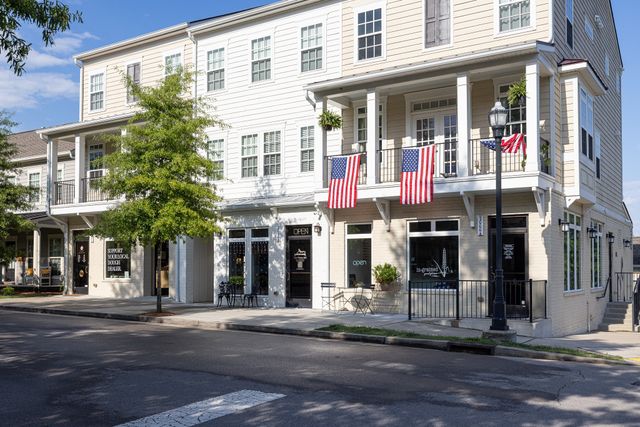 303 Crows Nest Aly, Nolensville, TN 37135