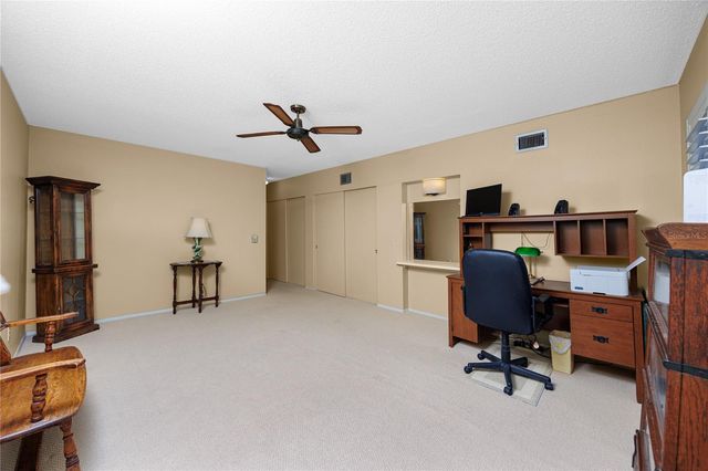 2440 WORLD PARKWAY BOULEVARD 38, Clearwater, FL 33763