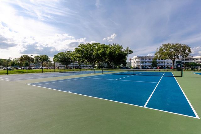 2440 WORLD PARKWAY BOULEVARD 38, Clearwater, FL 33763