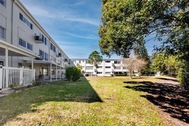 2440 WORLD PARKWAY BOULEVARD 38, Clearwater, FL 33763