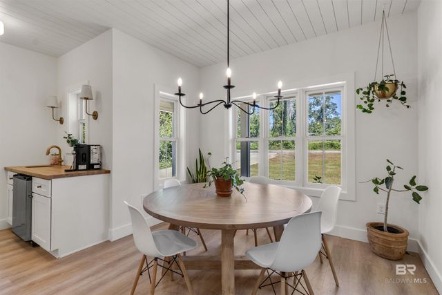 19058 James Road, Gulf Shores, AL 36542