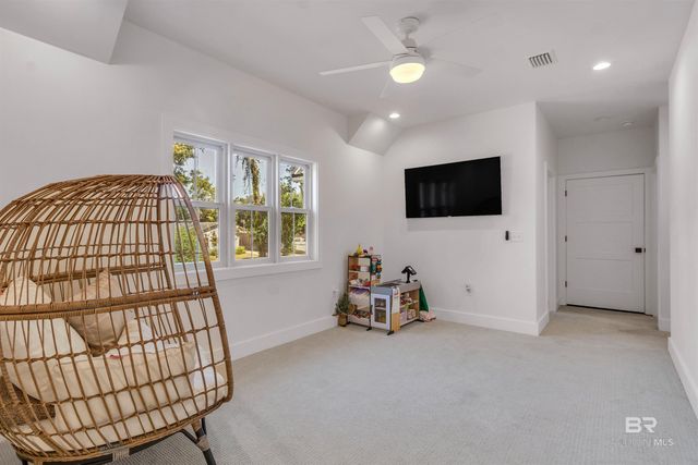 19058 James Road, Gulf Shores, AL 36542