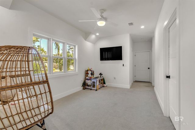 19058 James Road, Gulf Shores, AL 36542