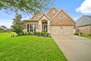 1303 Paradise Creek Lane, Rosenberg, TX 77471