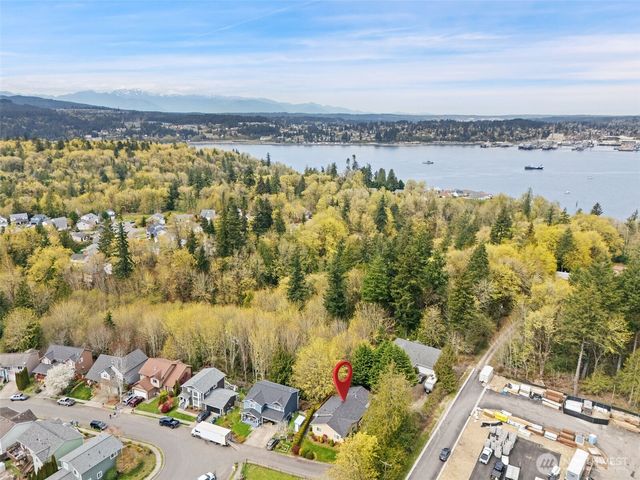 1130 Heron Ridge Avenue, Port Orchard, WA 98366