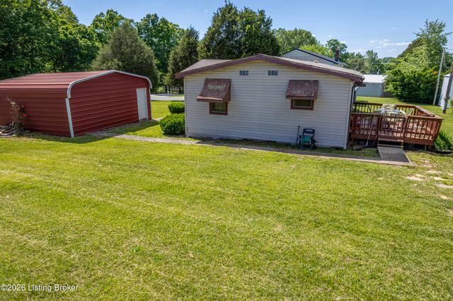 114 W Holiday Beach Loop, Mcdaniels, KY 40152