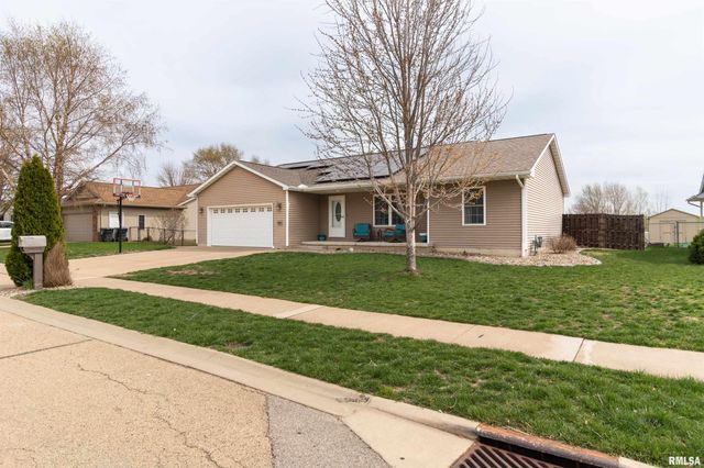 1808 Whitetail Lane, Pekin, IL 61554