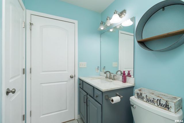 1808 Whitetail Lane, Pekin, IL 61554
