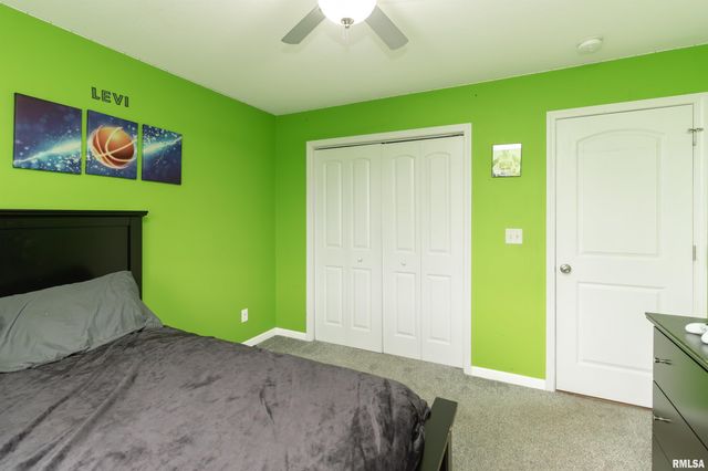 1808 Whitetail Lane, Pekin, IL 61554
