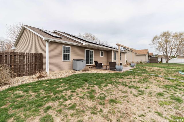 1808 Whitetail Lane, Pekin, IL 61554