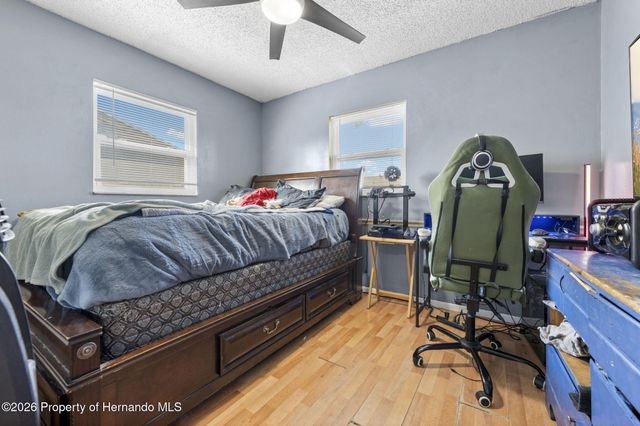 11201 Island Pine Drive, Port Richey, FL 34668