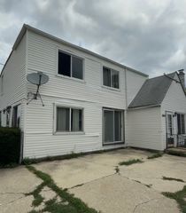 5840 W 90th Street, Oak Lawn, IL 60453