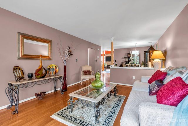 5 Ardmore Place, East Brunswick, NJ 08816