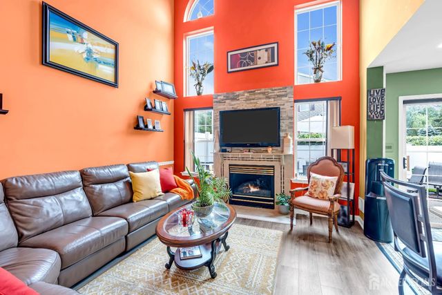 5 Ardmore Place, East Brunswick, NJ 08816