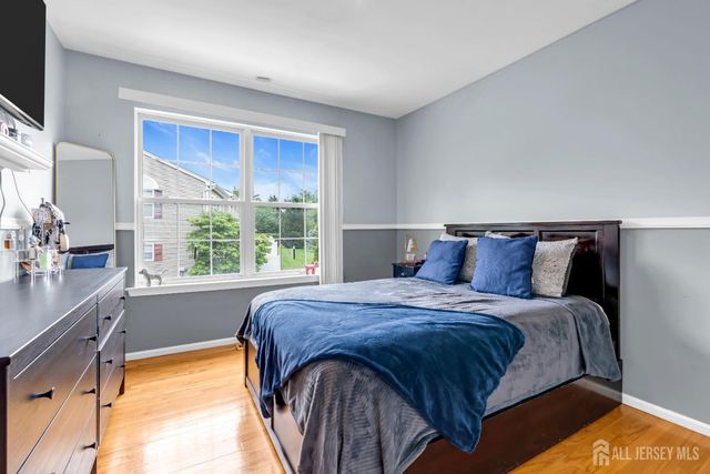 5 Ardmore Place, East Brunswick, NJ 08816