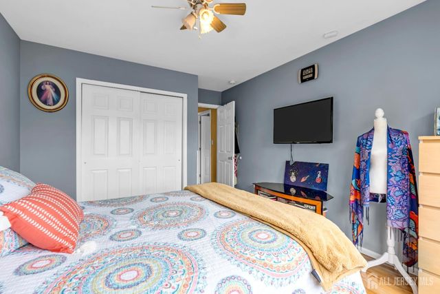 5 Ardmore Place, East Brunswick, NJ 08816