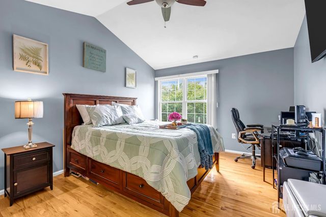 5 Ardmore Place, East Brunswick, NJ 08816