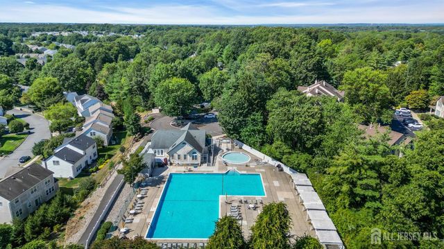 5 Ardmore Place, East Brunswick, NJ 08816