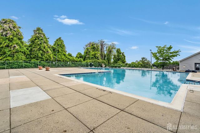 5 Ardmore Place, East Brunswick, NJ 08816