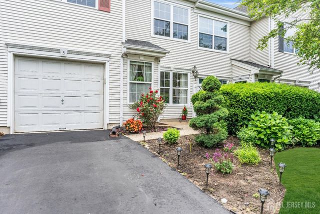 5 Ardmore Place, East Brunswick, NJ 08816