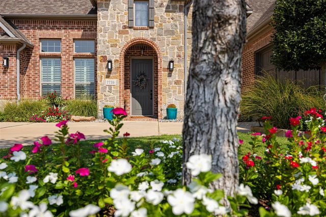 7736 Castlebridge, The Colony, TX 75056