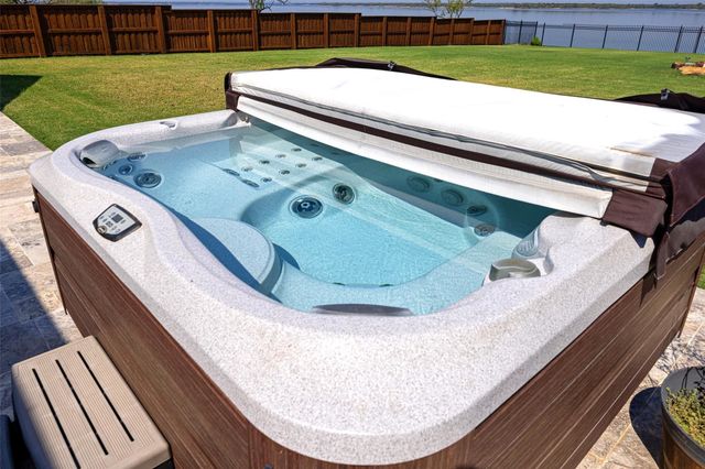 7736 Castlebridge, The Colony, TX 75056